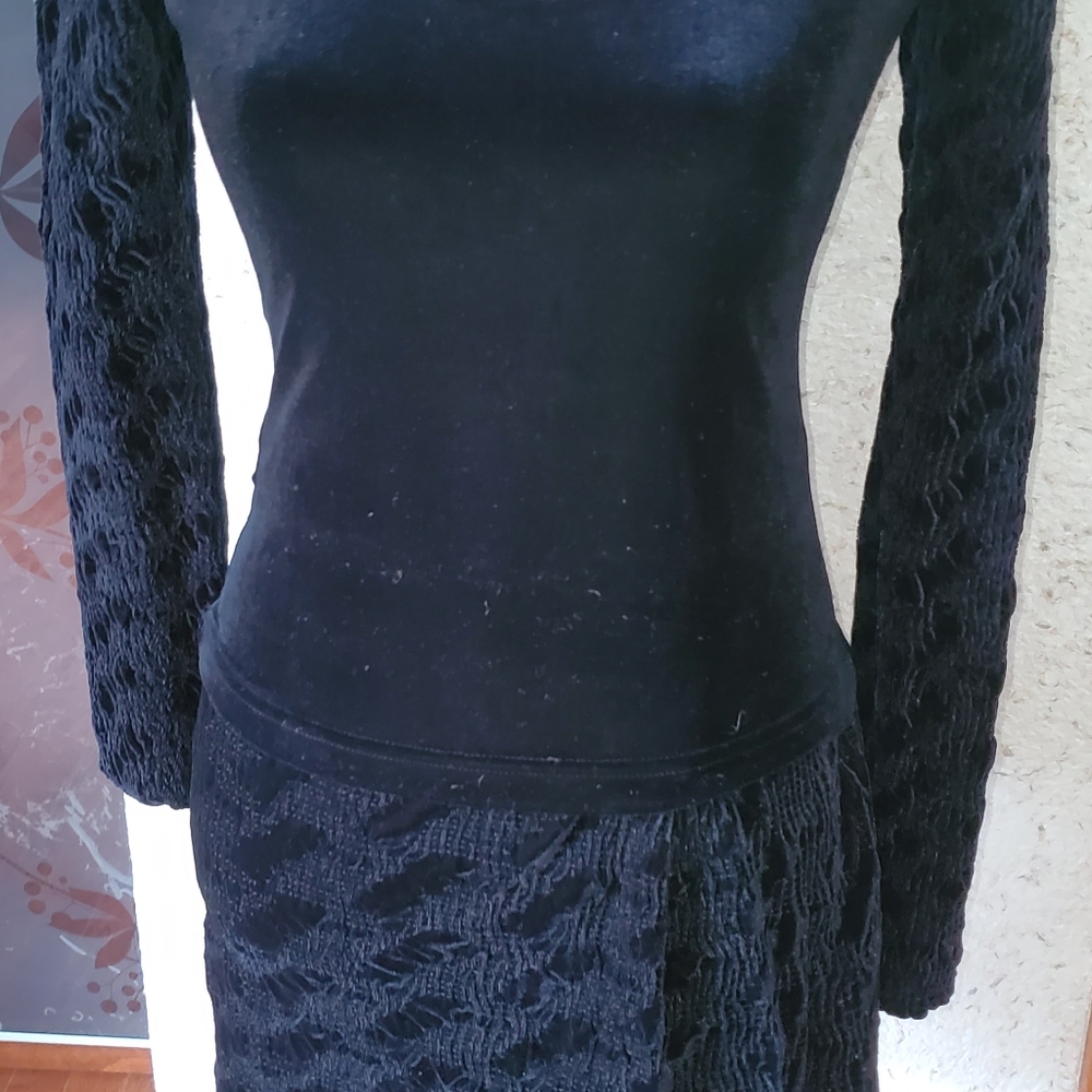 Cache one of a kind 3 pieces outfit.  You can wear separately or together. - Picture 4 of 11
